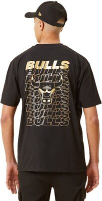 New Era NBA Chicago Bulls Metallic Print Tee T-Shirt bei Amazon bestellen