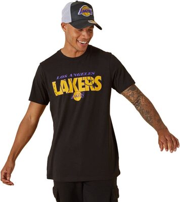 New Era NBA LOS Angeles Lakers Wordmark Court Tee T-Shirt bei Amazon bestellen