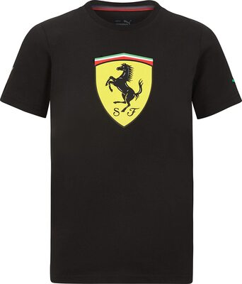 Scuderia Ferrari - Offizielle Formel 1 Merchandise 2022 Kollektion - Großes Scudetto-T-Shirt bei Amazon bestellen