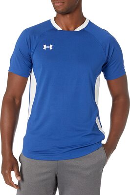 Under Armour Herren T-Shirt bei Amazon bestellen