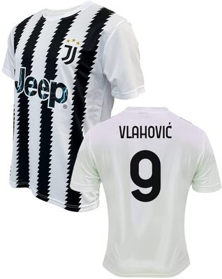 ZeroPlayer Personalisiertes Bianconeri T-Shirt mit Name und Nummer von Dusan Vlahovic 9 Home 2022 2023 Offizielle Replikation, Weiß, Schwarz, 100% Polyester bei Amazon bestellen
